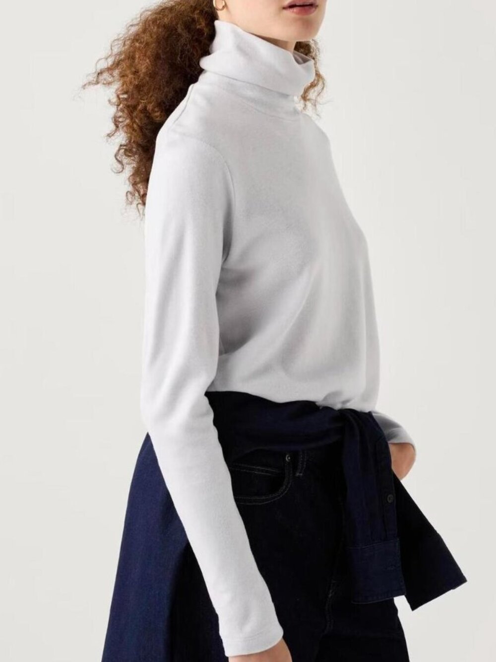 Uniqlo heat tech fleece turtleneck light grey